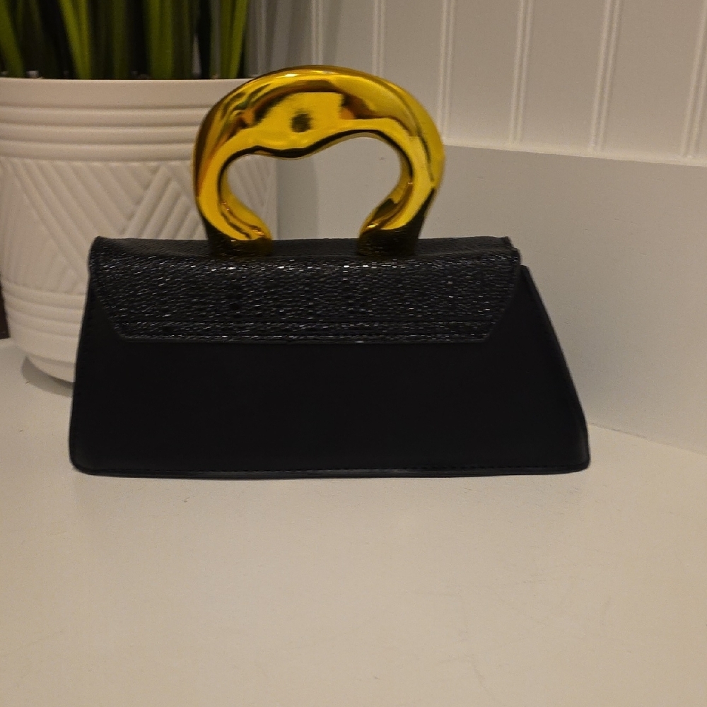 25. Elegant Black Clutch with Gold Handle - Picture 4 of 6